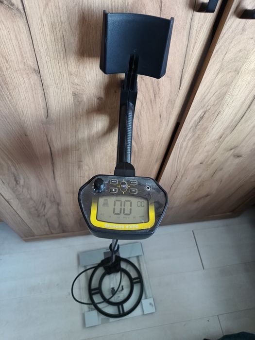 Метал детектор MD 4060