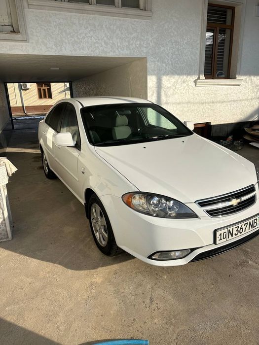 Gentra sotiladi bez lyuk avtamat abs diska magnitafoni bor