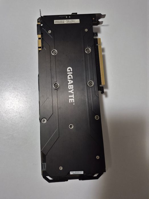 Nvidia GeForce GTX 1080 + Sursa EVGA  Supernova 650G+