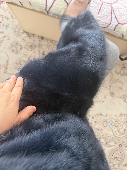 Продам шерстяное пальто с норкой
