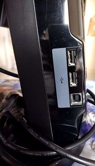 Samsung SyncMaster 2693HM 25.5" Widescreen LCD Computer Display