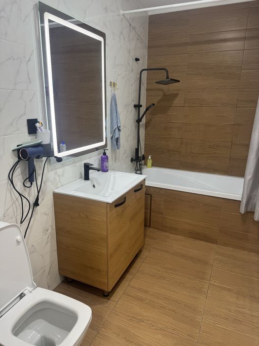 Продам квартиру евро 3х комнатная.