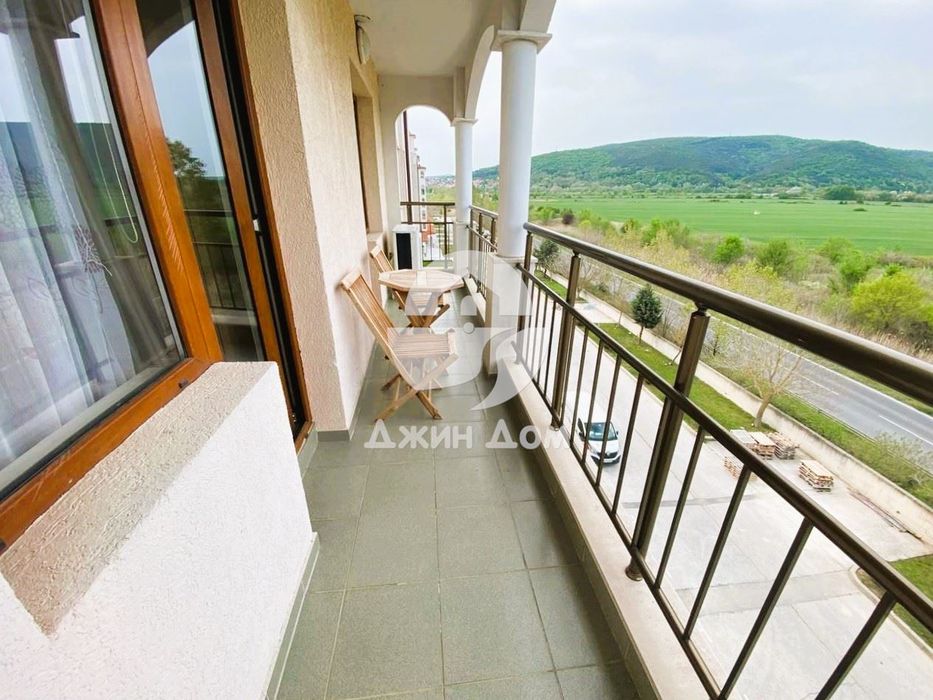 Продава се Тристаен апартамент в Обзор - 100 кв.м за 919 €/кв.м - Снимка #4