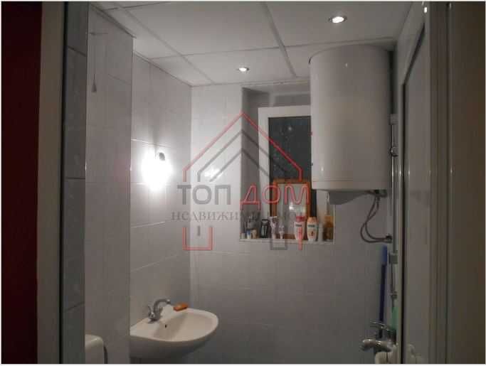 Дава се под наем Четиристаен апартамент в Варна, ВИНС - 90 кв.м за 816 € - Снимка #3