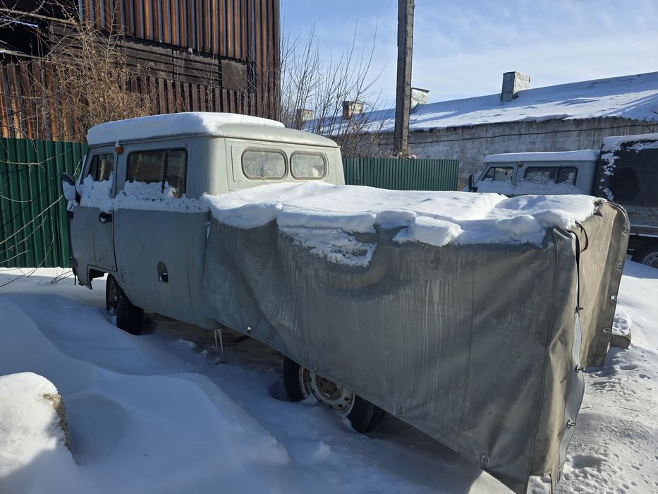 Продается ДВА Уаза по  800.000