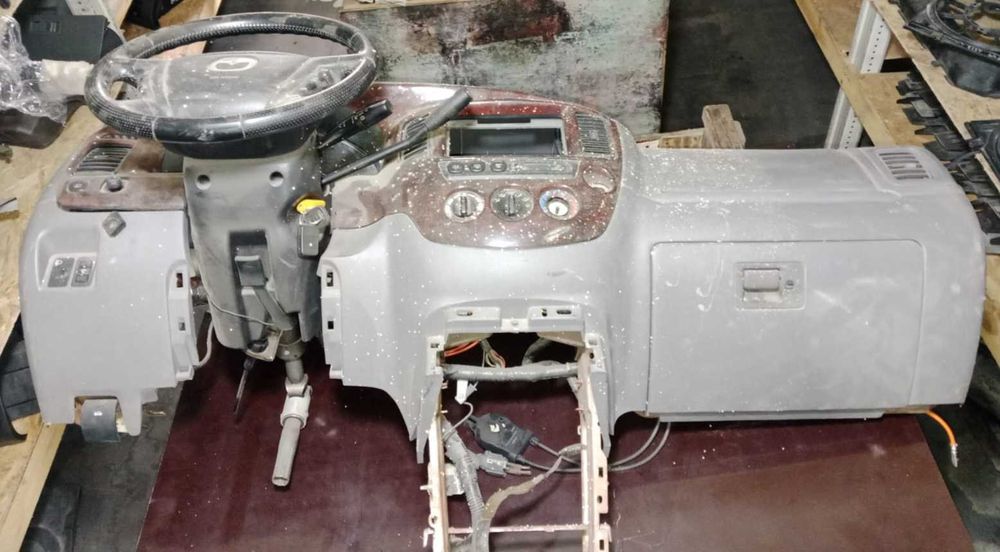 TitanAuto Mazda Tribute 1 торпедо