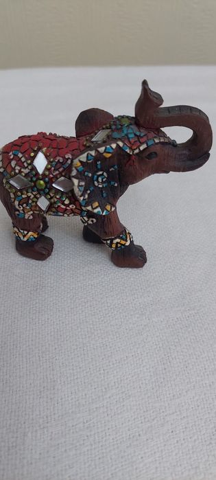 Слона  продам декаративного