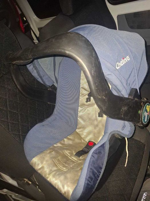 детское автокресло Chelino