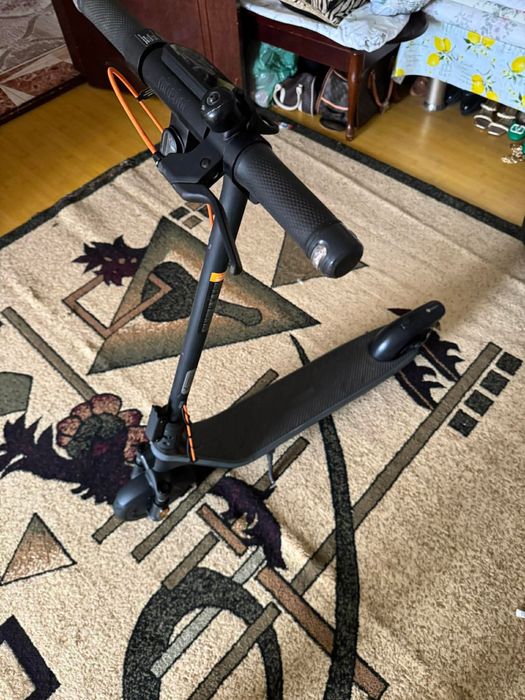 Trotinetă electrică Segway Ninebot Kickscooter E2 D II