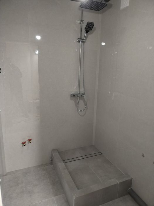 кафель плитка укладка поклейка