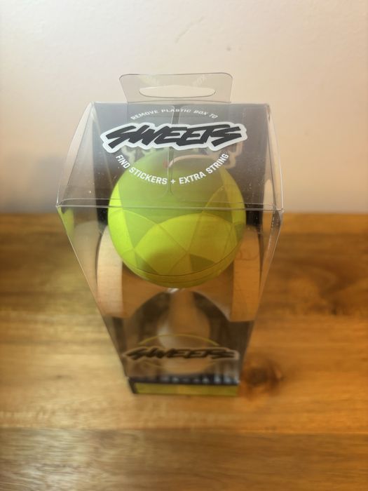 SWEETS Kendama Pro model, AntiSkid 2.0