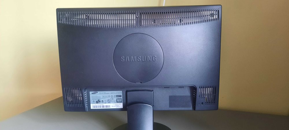 Монитор Samsung бу