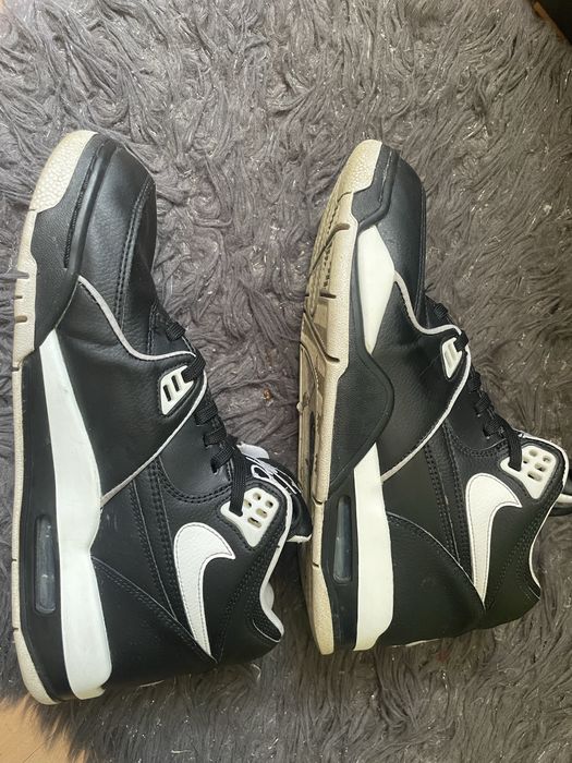 Vand Adidasi Nike Air Flight 89