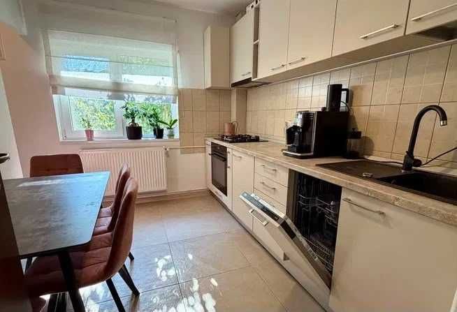 Non Stop Inchiriez Apartament in Regim Hotelier