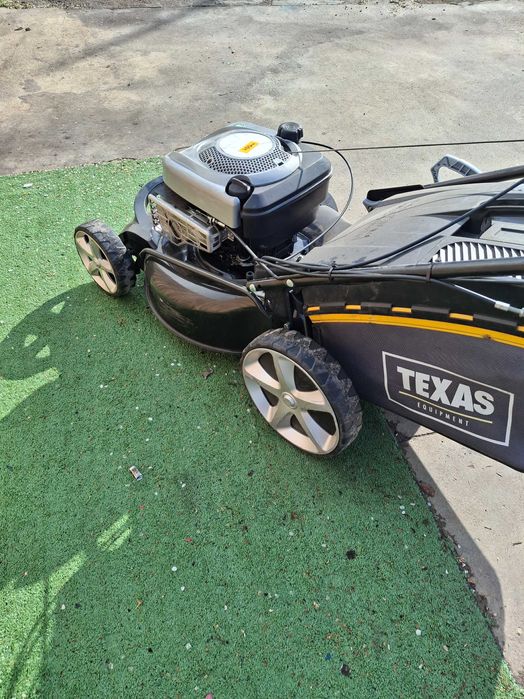 Самоходна косачка Texas