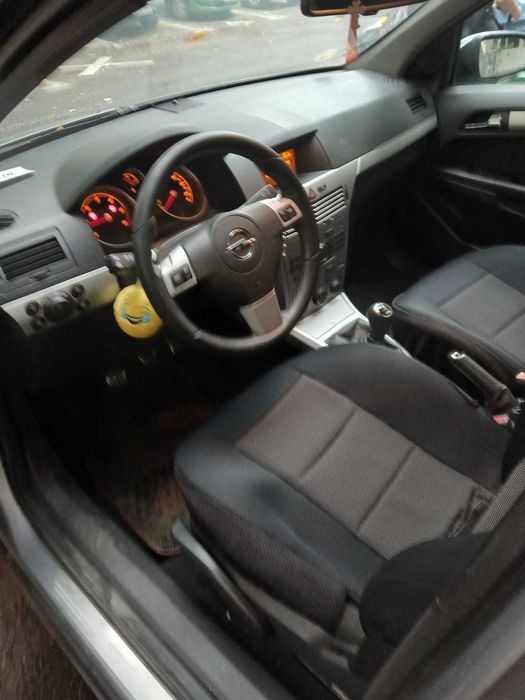 Vânzări autoturisme