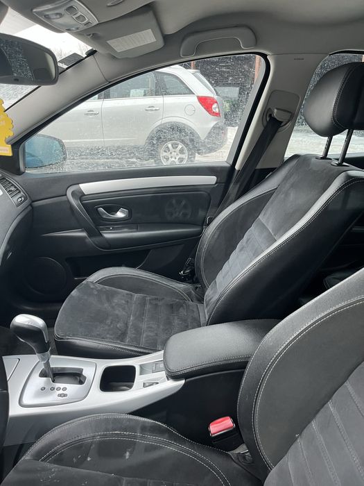 Renault Laguna  3  Automat 2.0 DCI 150 cp