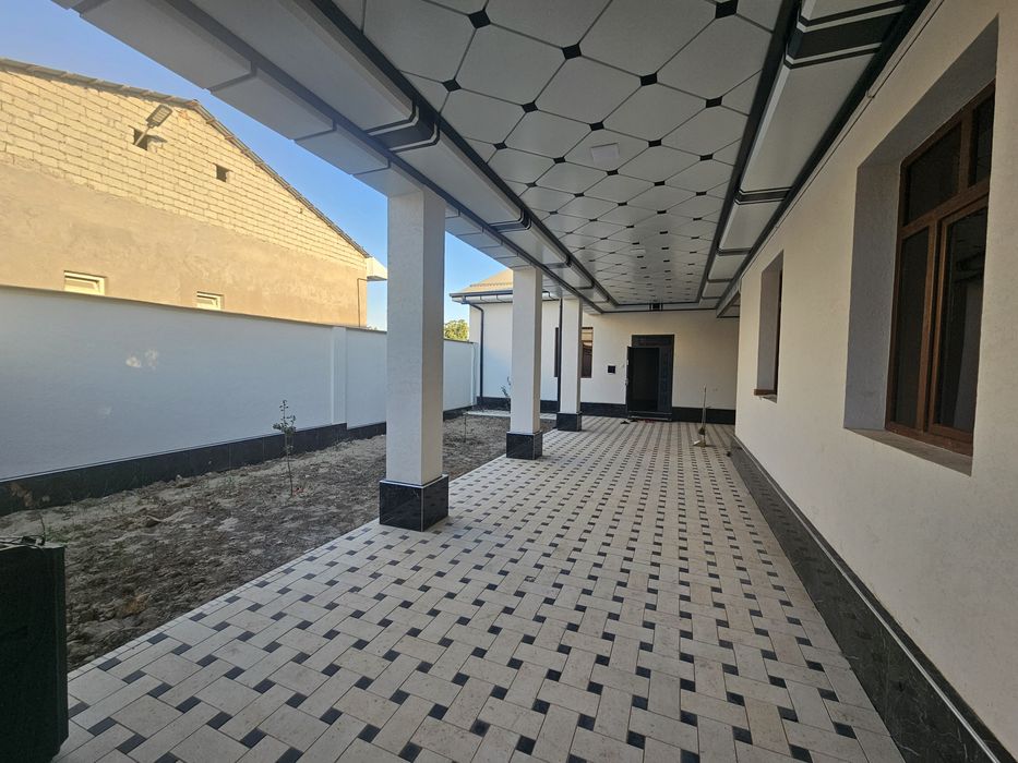 Продаётся дом в Кибрайском районе.  Qibrayda uy sotiladi.