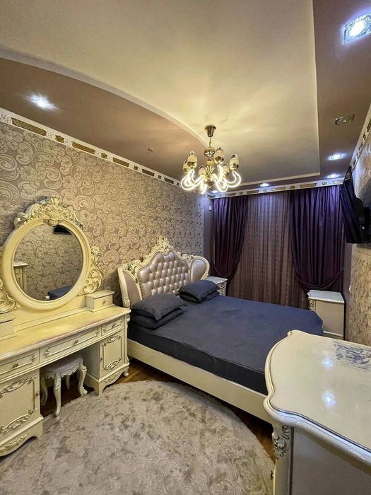 Yakkasaroy, Aeroport Most Va  Amirun Hotel Yonida, Shoh Med Klinika To