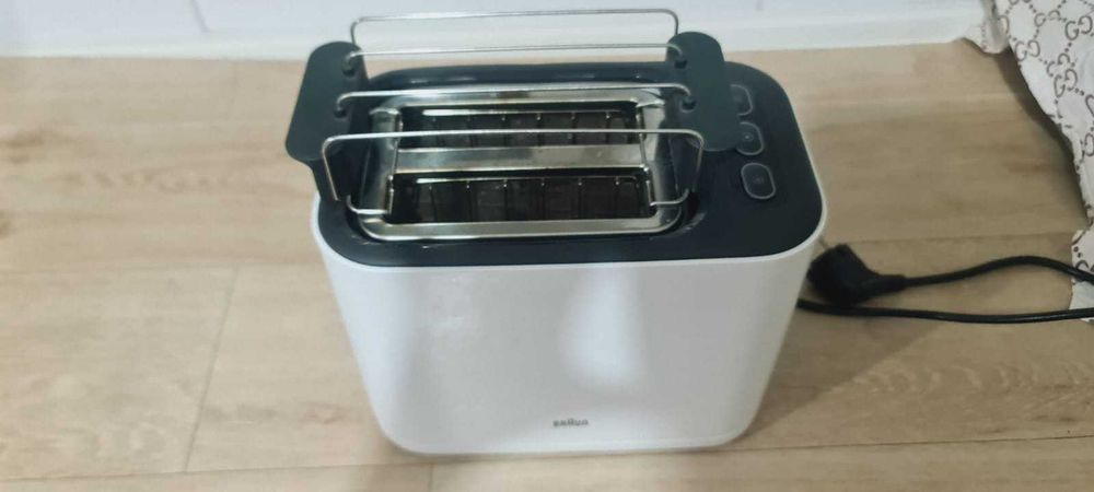 Продам Тостер Braun, б/у — в отличном состоянии