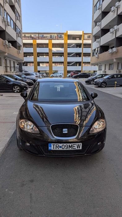 SEAT Leon 2011 — imagine 3