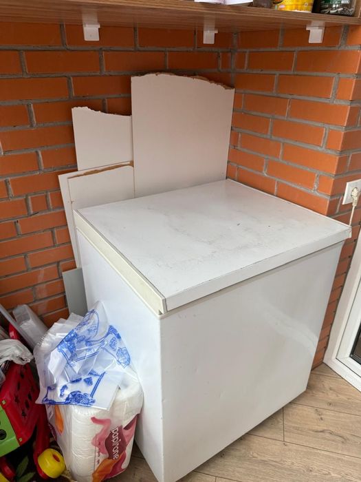 морозильник 200л