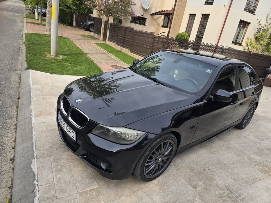 Bmw  e90LCI  anul 2010 pachet M