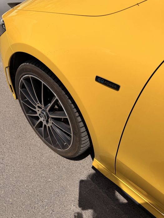Mercedes CLA250e