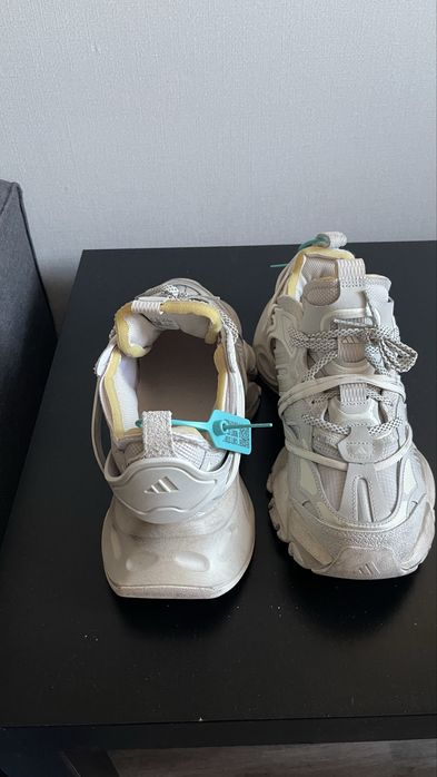 Кроссовки Adidas XLG Runner Deluxe