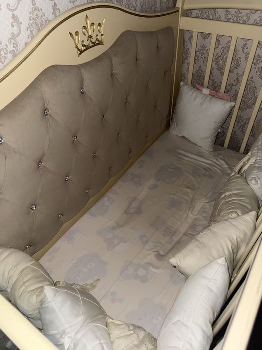Продам детскую кровать