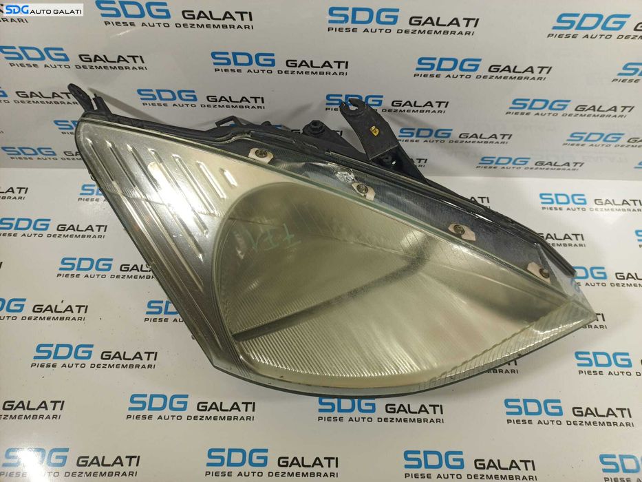 Far Dreapta EUROPA FARA Xenon Ford Focus 1 NFL Non Facelift 1998 - 2002 [L1910]