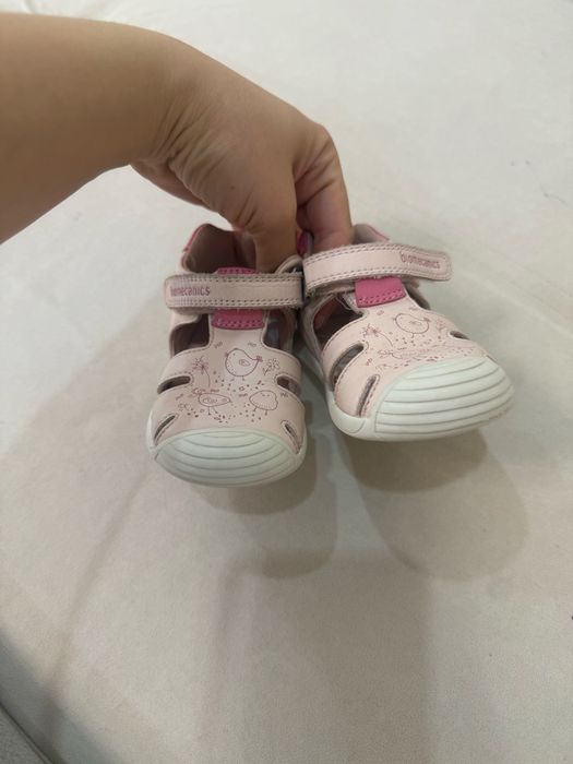 Сандали biomecanics