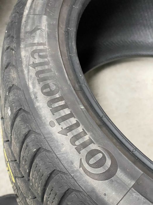 4x 265 40 19 Continental WinterContact TS860