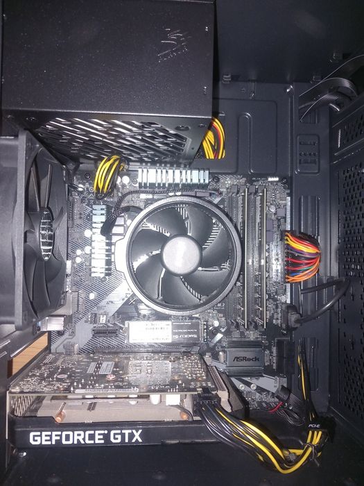 Компютър Ryzen 5 5600 | GTX 1660 Super | 16GB RAM | 512GB SSD