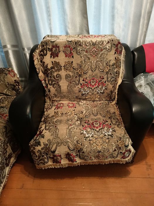 Продаю диван и кресло