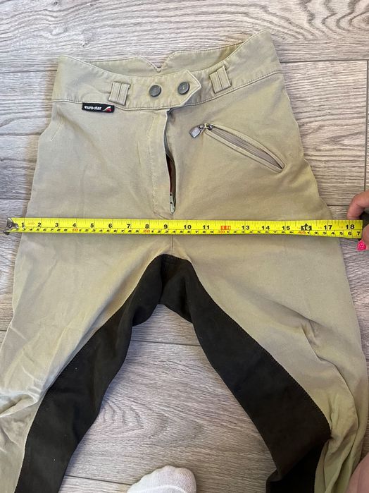 Бричове за езда, различни цветове