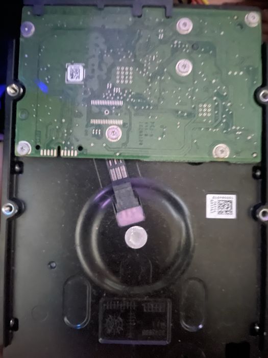 Продам жесткий диск HDD