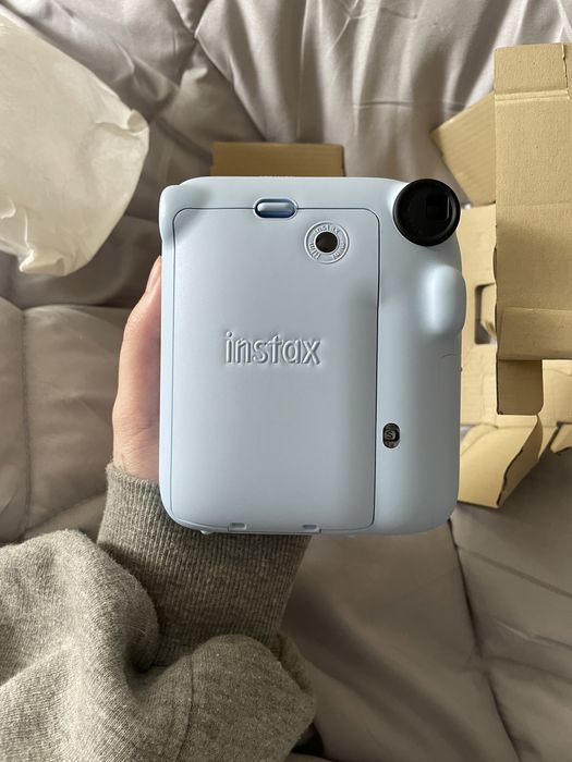 фотоаппарат мгновенной печати instax mini 12