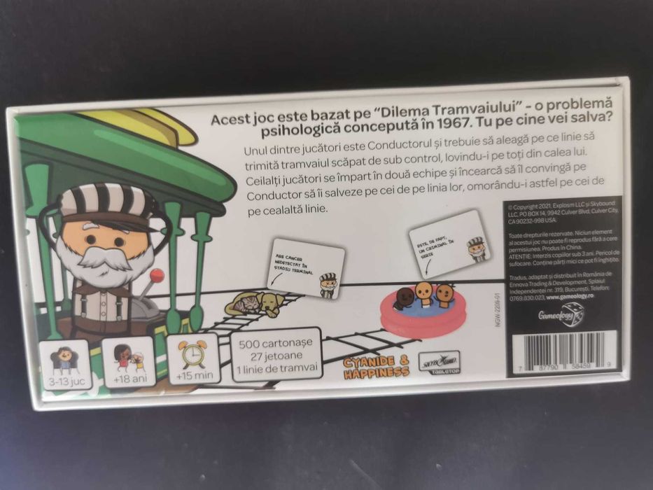 Trei jocuri societate board games NOI.