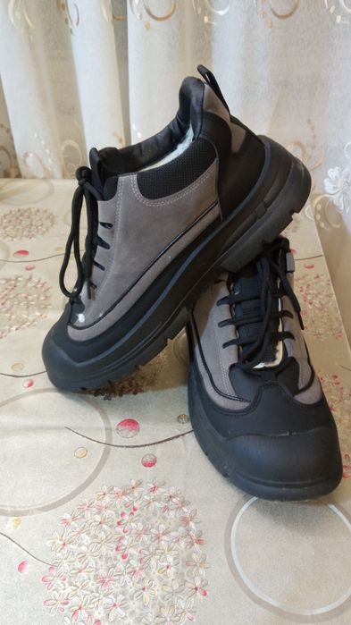 Мужские ботинки б/у