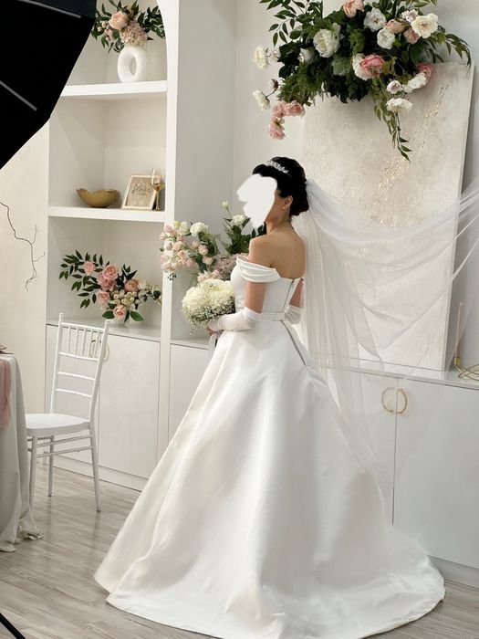 Продается свадебное платье