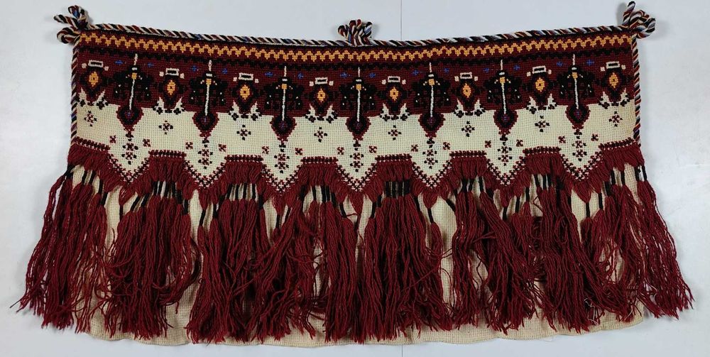 100-На Годишен КОВЬОР КАЛЪФКА ВЪЗГЛАВНИЦА Бродерия Шевица