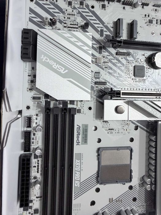 Дънна платка ASRock X870 Pro RS, Socket AM5