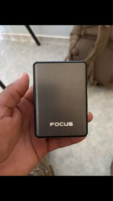 Стилный портсигар с электрический зажигалкой