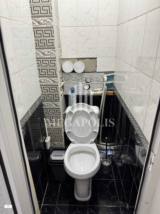 Buxoro 5-mikrorayonda 2 xonali kvartira arzon narxda sotiladi. №482