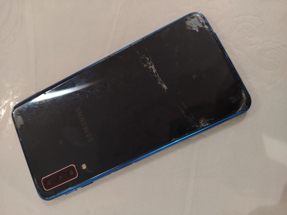 Samsung a7 2018 4/64