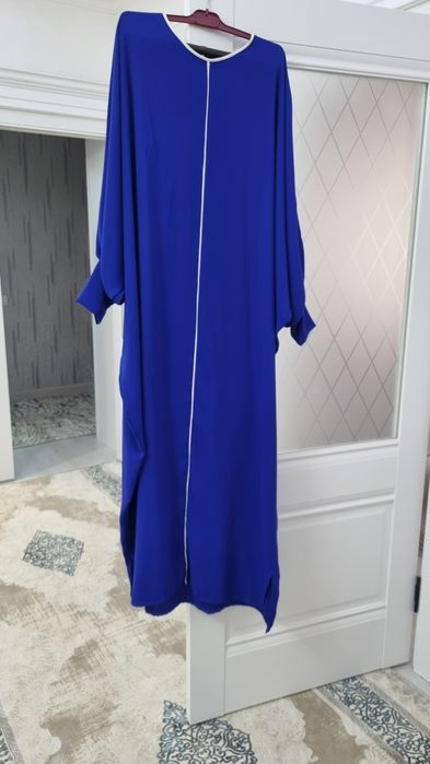 Янги абая сотилади.