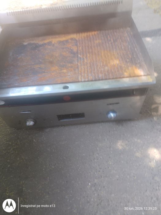 Grătar din fonta