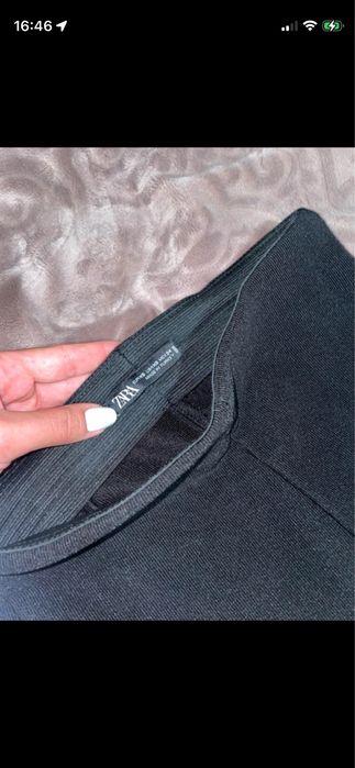 Pantaloni Zara superbi