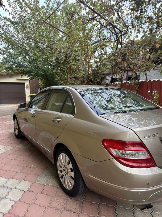 MERCEDES-BENZ C-Class 2009 — imagine 3